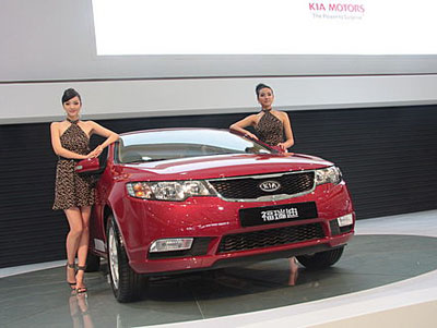 Kia Forte debuts in Shanghai before China sale